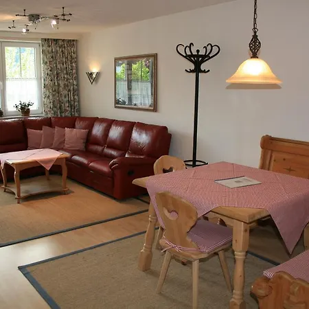 Appartement Ferienwohnung *